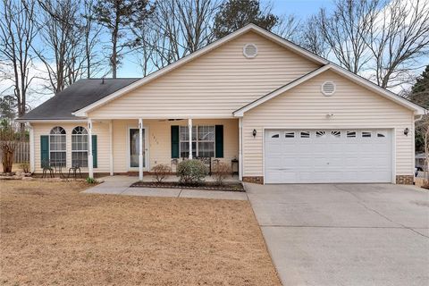 Photo of 1215 Ravenswood Drive, Anderson, SC 29625 (MLS # 20298148)