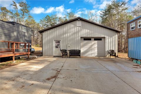 Photo of 2475 Pumpkintown Highway, Pickens, SC 29671 (MLS # 20295490)
