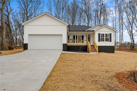 Photo of 120B Boxwood Lane, Anderson, SC 29621 (MLS # 20295707)