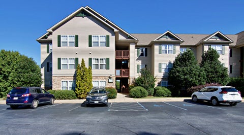 Photo of 901 Harts Cove Way, Seneca, SC 29678 (MLS # 20308360)