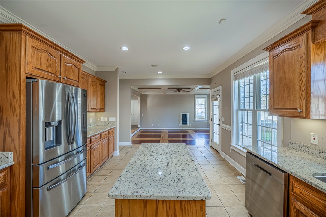 302 Whisper Walk Way, Fountain Inn, South Carolina image 13