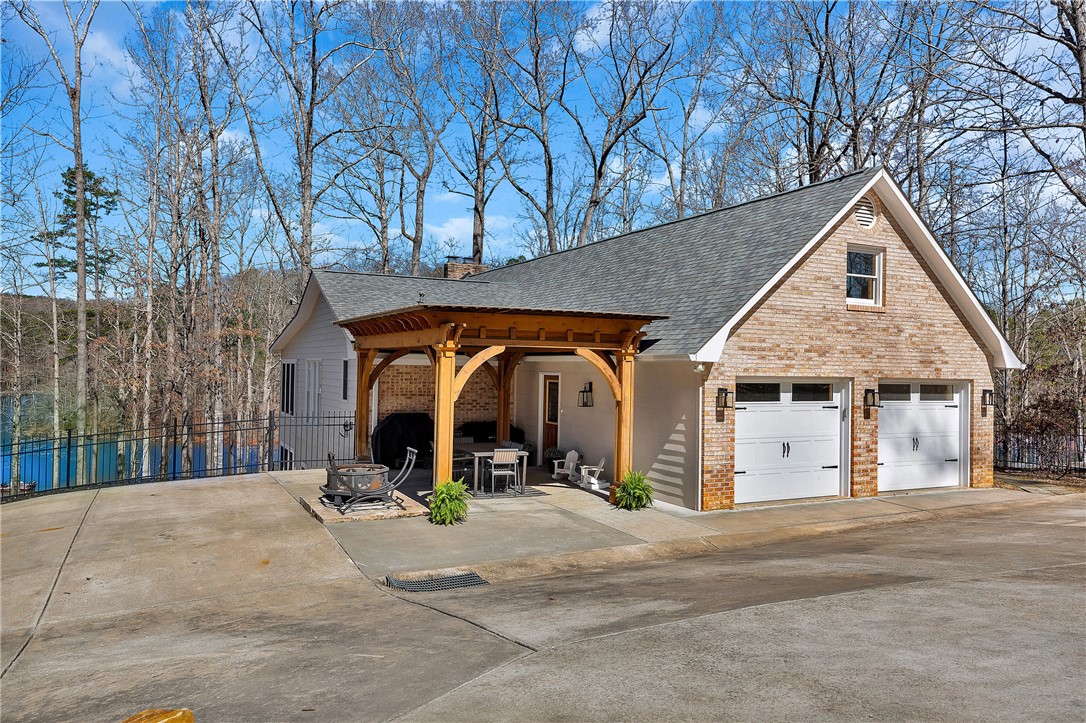 201 Hickory Hill Lane, Martin, Georgia image 4