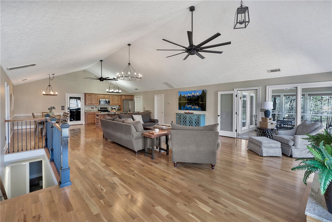 201 Hickory Hill Lane, Martin, Georgia image 6