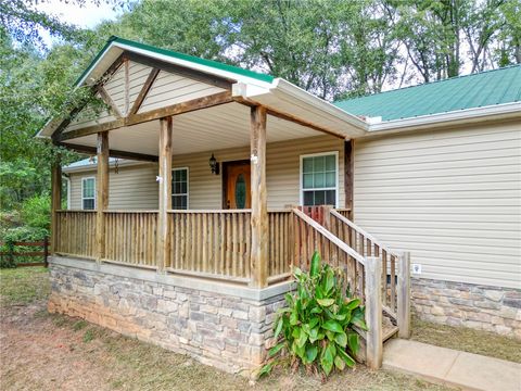 Photo of 112 Aiken Street, Central, SC 29630 (MLS # 20293531)