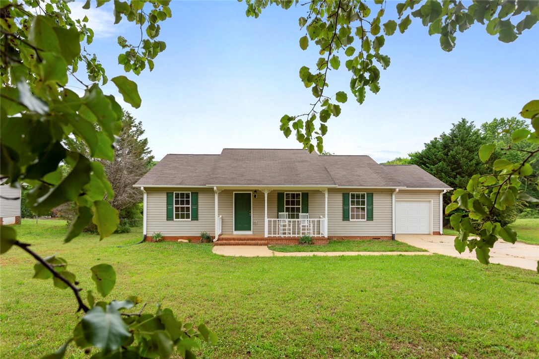 228 Bridgeview Drive, Anderson, South Carolina image 1