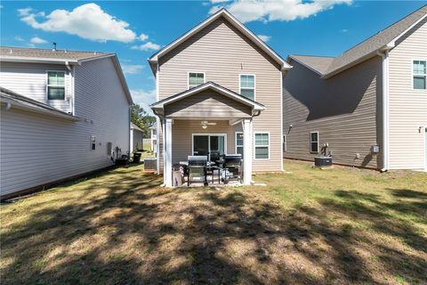 A home in Easley