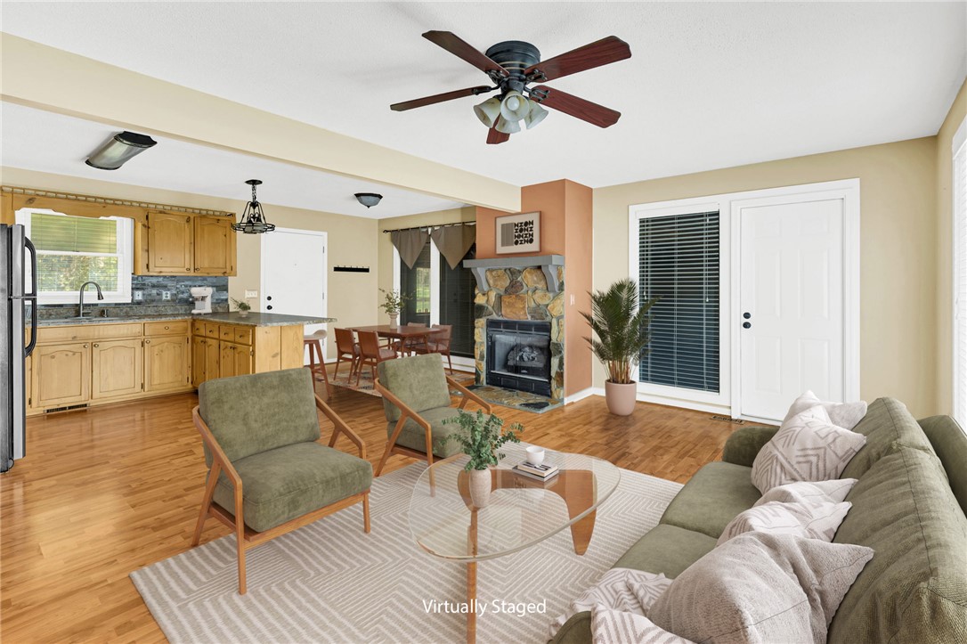 Liberty, South Carolina 29657, United States, 3 Bedrooms Bedrooms, ,2 BathroomsBathrooms,Residential,Active,203374