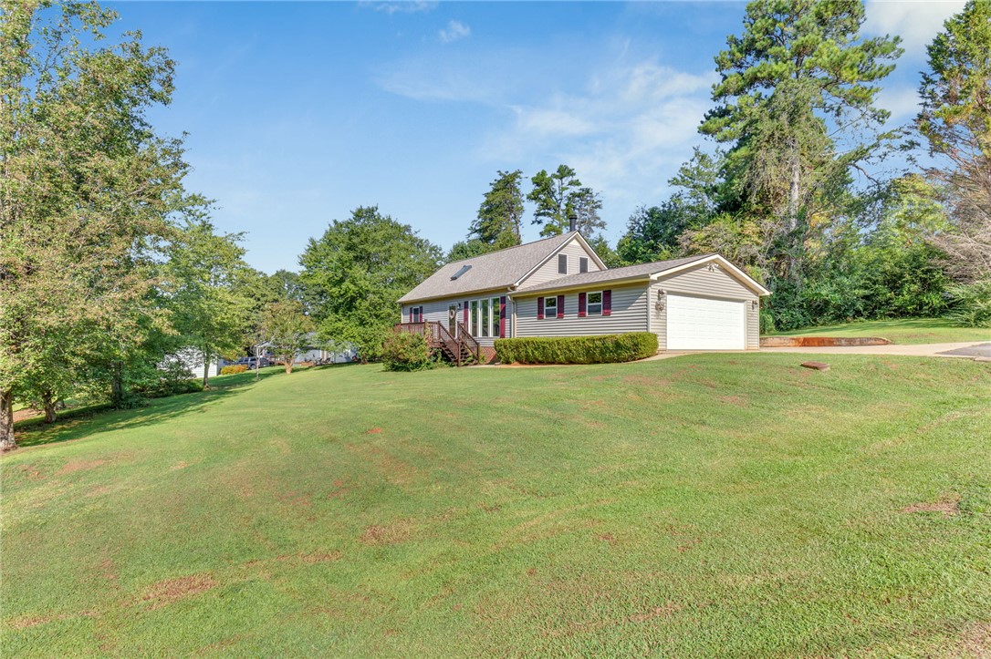 Liberty, South Carolina 29657, United States, 3 Bedrooms Bedrooms, ,2 BathroomsBathrooms,Residential,Active,203374