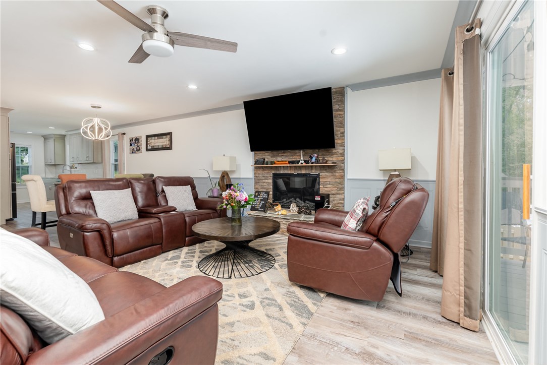 205 Newgate Drive, Simpsonville, South Carolina image 3