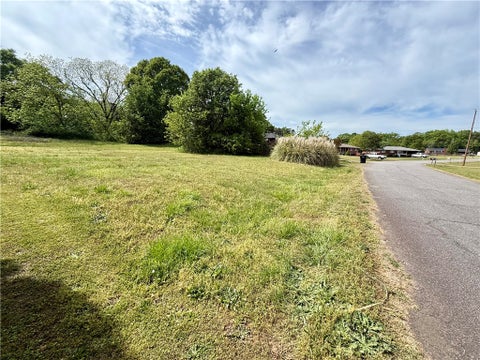 Vacant Land For Sale - 108 Meadowbrook Drive<br/> Anderson, SC 29626