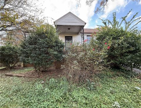 Photo of 636 Old Augusta Road, Greenville, SC 29605 (MLS # 20294590)