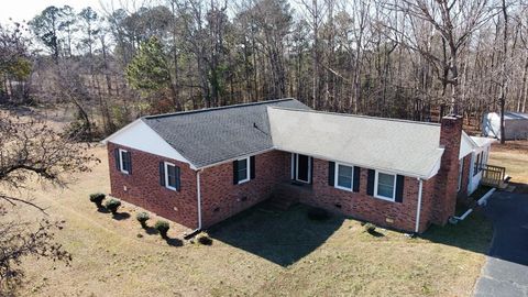Photo of 202 Wilton Road, Abbeville, SC 29620 (MLS # 20297520)