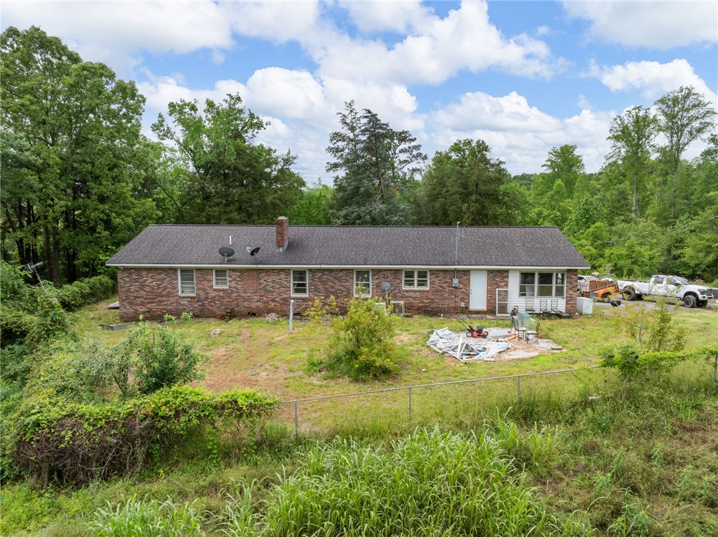 1225 Dogwood Lane, Clinton, South Carolina image 13