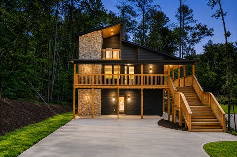 Photo of 418 tiger Lane, Westminster, SC 29693 (MLS # 20302199)