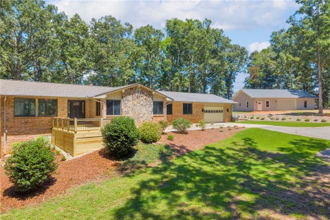 Photo of 169 Castlewood Drive, Westminster, SC 29693 (MLS # 20304640)