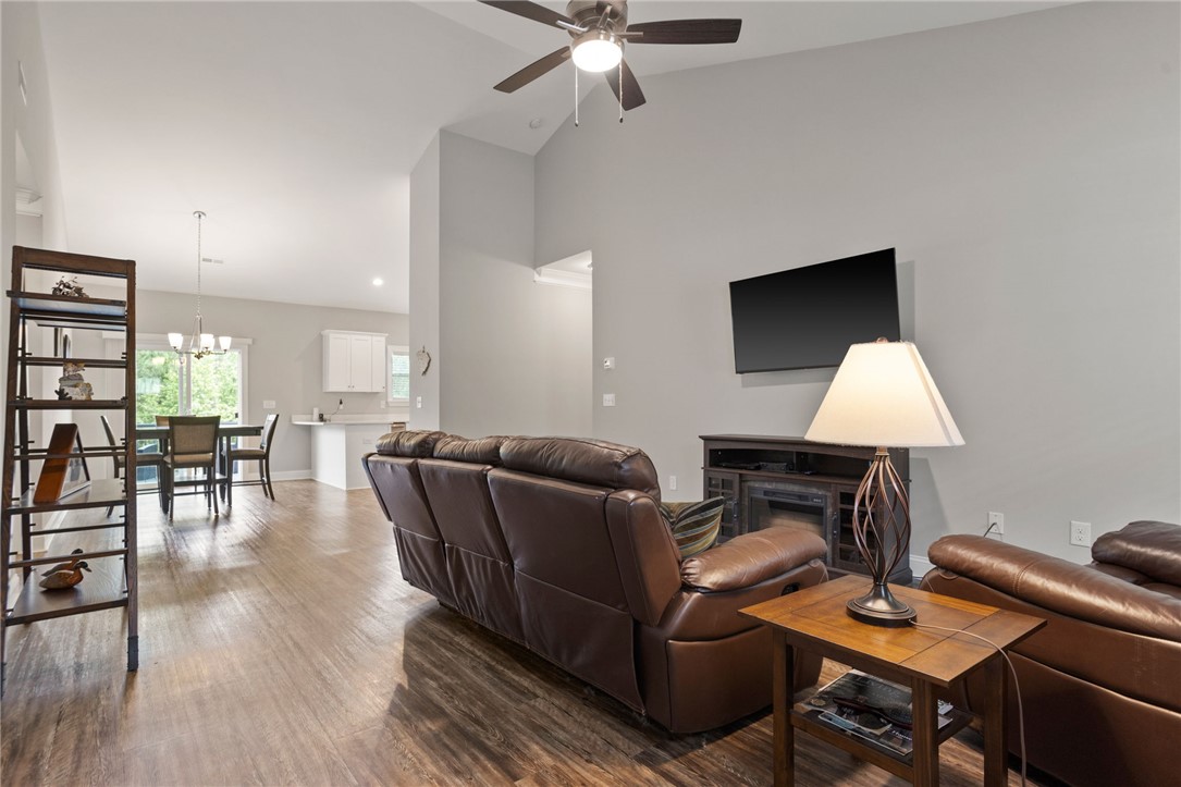 723 Mile Creek Road, Pickens, South Carolina image 5