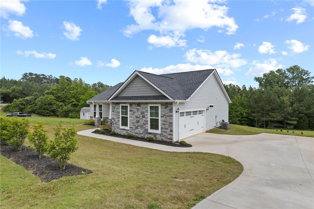 723 Mile Creek Road, Pickens, South Carolina image 2