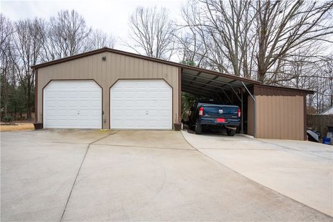 A home in Anderson