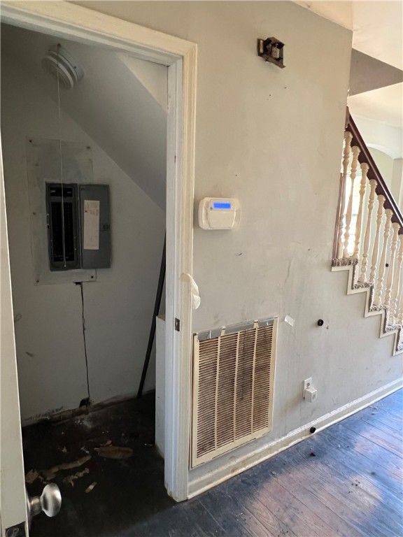 Seneca, South Carolina 29678, United States, 5 Bedrooms Bedrooms, ,4 BathroomsBathrooms,Residential,Active,255226