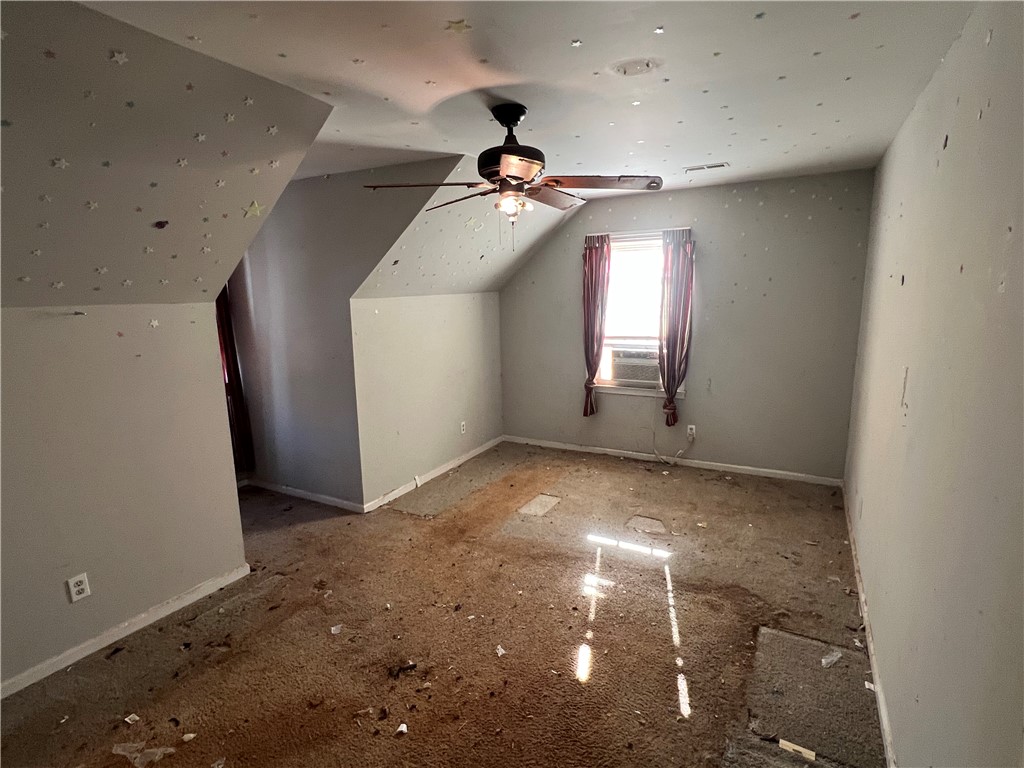 Seneca, South Carolina 29678, United States, 5 Bedrooms Bedrooms, ,4 BathroomsBathrooms,Residential,Active,255226