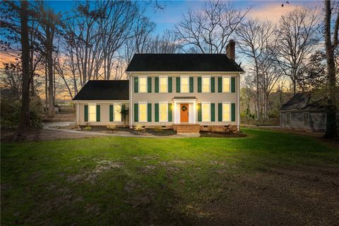 Photo of 103 Meadow Woods Court, Easley, SC 29642 (MLS # 20296338)