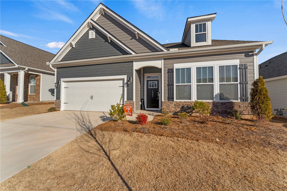 1961 Crumhorn Avenue, Boiling Springs, South Carolina image 1