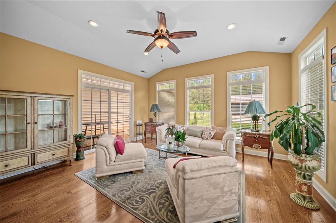 412 Casey Road, Woodruff, South Carolina image 18