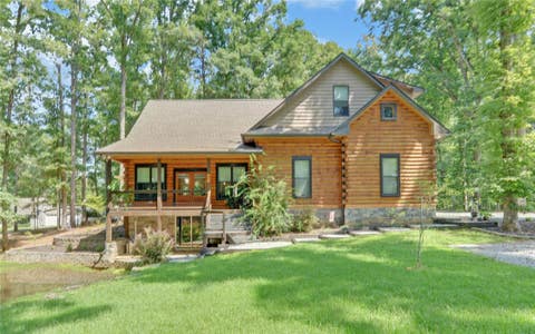 Photo of 203 Teasley Lane, Hartwell, GA 30643 (MLS # 20304725)