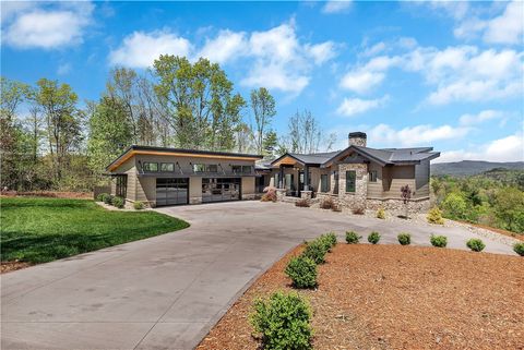 Photo of 231 Keowee Turtlehead Road, Salem, SC 29676 (MLS # 20300766)