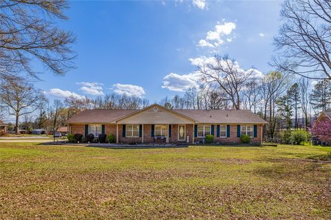 Photo of 222 Briarcreek Drive, Spartanburg, SC 29301 (MLS # 20298469)