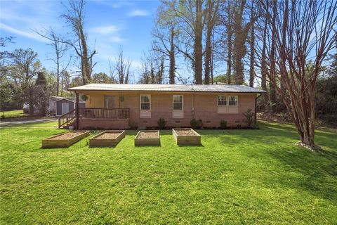 Photo of 705 Sherwood Drive, Seneca, SC 29678 (MLS # 20299157)