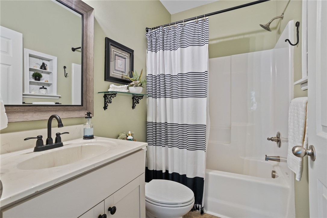 110 Bluebird Lane, Salem, South Carolina image 12