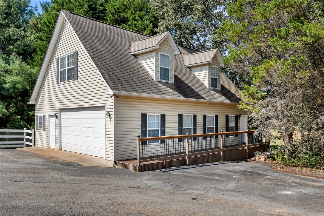 Williamston, South Carolina 29697, United States, 3 Bedrooms Bedrooms, ,2 BathroomsBathrooms,Residential,Active,215451