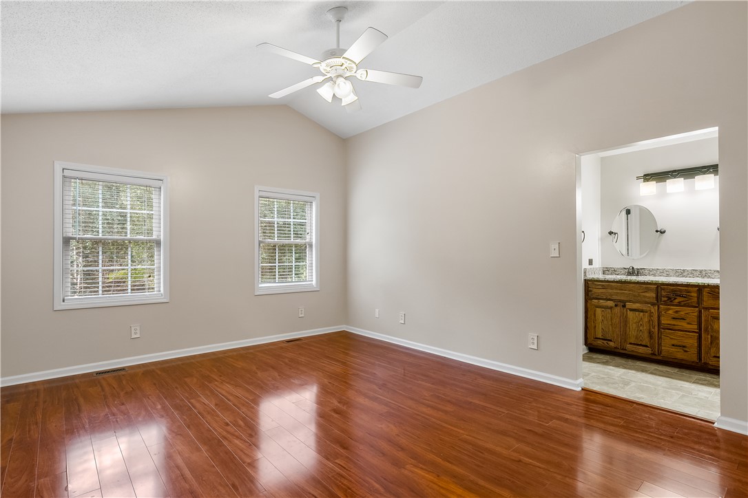 Williamston, South Carolina 29697, United States, 3 Bedrooms Bedrooms, ,2 BathroomsBathrooms,Residential,Active,215451