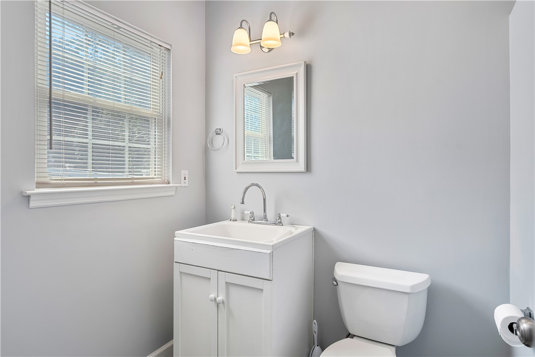 Williamston, South Carolina 29697, United States, 3 Bedrooms Bedrooms, ,2 BathroomsBathrooms,Residential,Active,215451