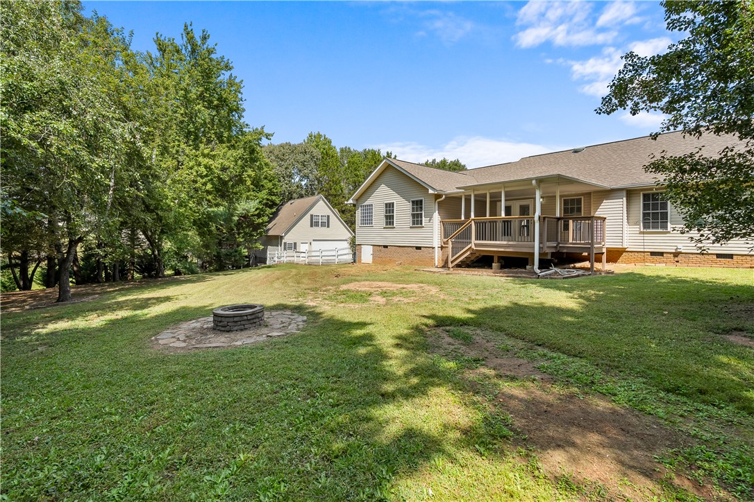 Williamston, South Carolina 29697, United States, 3 Bedrooms Bedrooms, ,2 BathroomsBathrooms,Residential,Active,215451