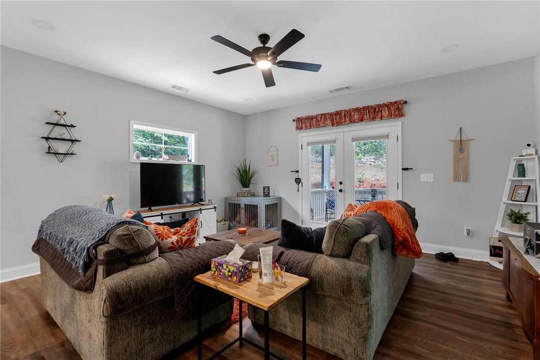 324 Sweetbriar Trail, Westminster, South Carolina image 6