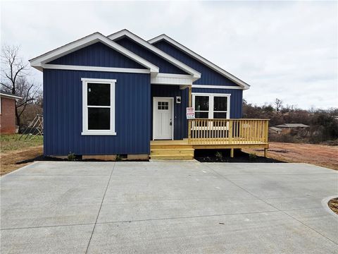 Photo of 403 Tribble Street, Seneca, SC 29678 (MLS # 20297951)