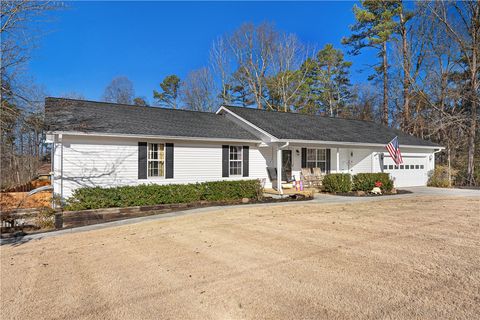 Photo of 281 Cherokee Drive, Fair Play, SC 29643 (MLS # 20296469)