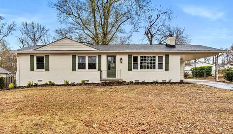 Photo of 407 Mapleton Drive, Greenville, SC 29607 (MLS # 20295122)