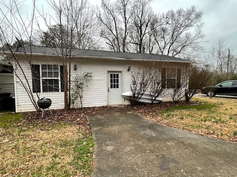 Homes For Rent - 104 Dillard Hill Drive<br/> Seneca, SC 29678