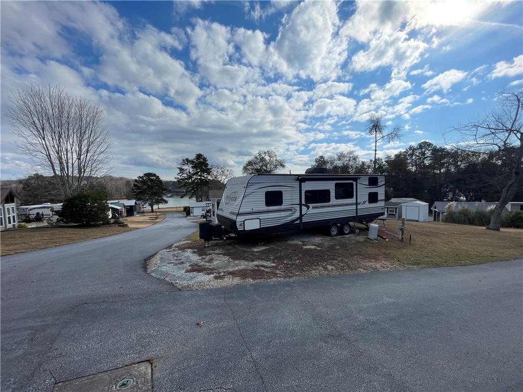 S Fleetwood Lane, Fair Play, South Carolina image 15