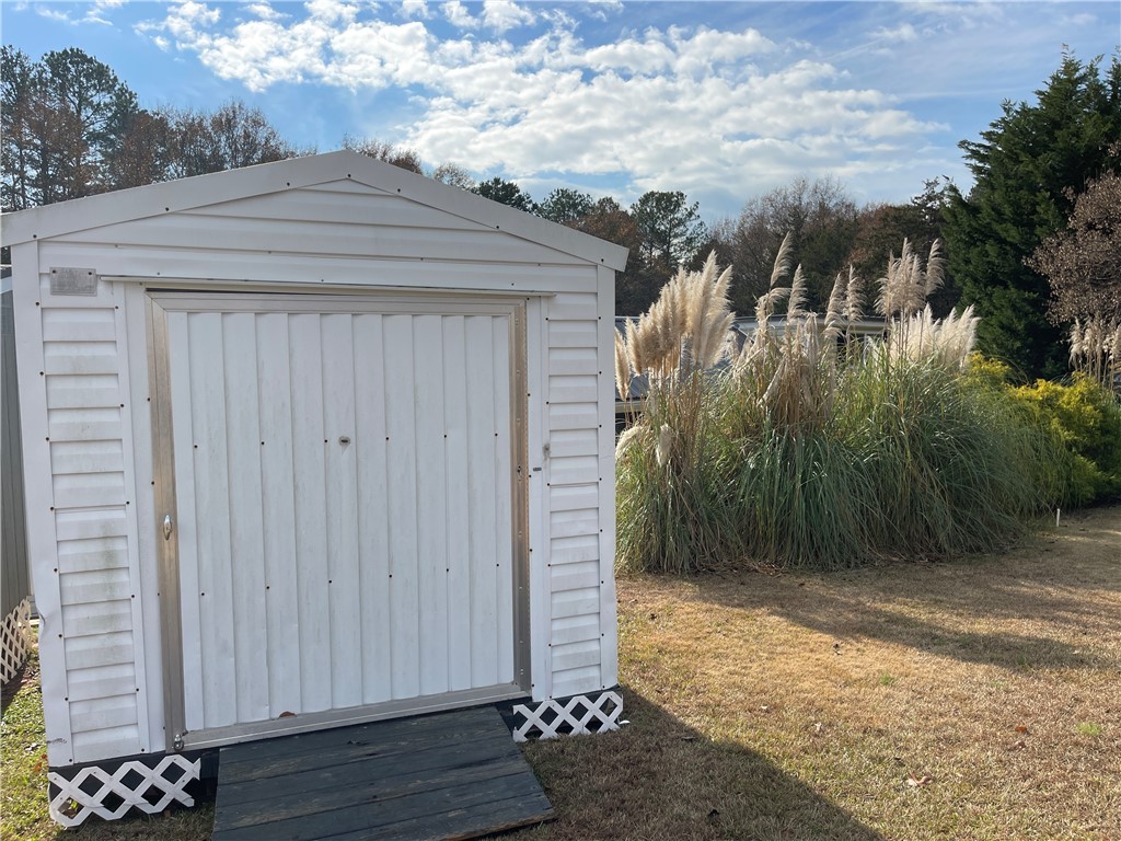 S Fleetwood Lane, Fair Play, South Carolina image 12
