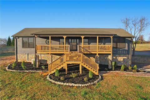 Photo of 738 Stewart Gin Road, Liberty, SC 29657 (MLS # 20295133)