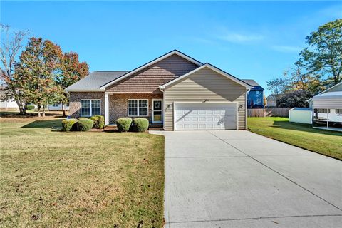 Photo of 164 Amberwood Drive, Anderson, SC 29621 (MLS # 20294711)