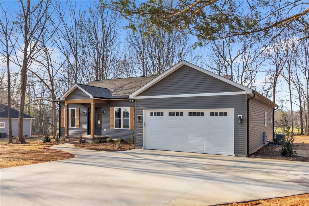 252 Addison Circle, Pelzer, South Carolina image 2