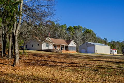Photo of 333 Match Play Lane, Westminster, SC 29693 (MLS # 20296491)
