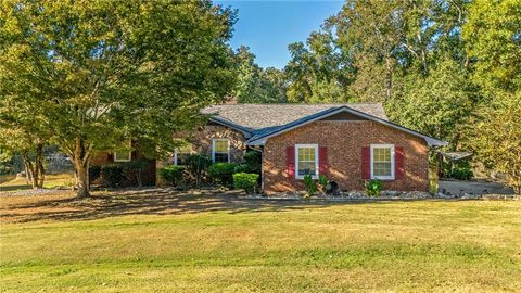 Photo of 113 Harborough Road, Anderson, SC 29625 (MLS # 20294117) Photo of 113 Harborough Road, Anderson, SC 29625 (MLS # 20294117)
