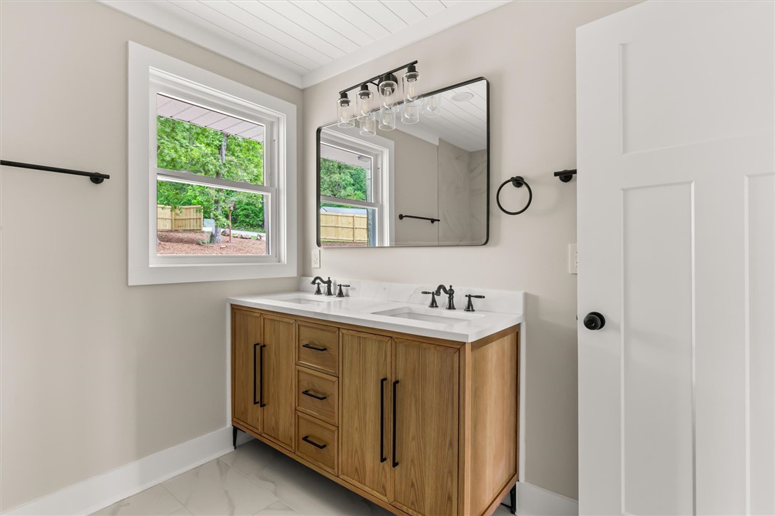 101 Fairview Drive, Greenville, South Carolina image 25