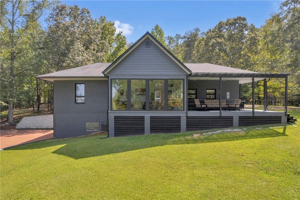 83 SUGAR CANE DR, HARTWELL, GA 30643 - Image 97beb0eecd180d2cd5f4f82ca9a4b103/2799278548